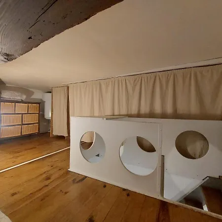 Studio Au Coeur Du Centre Historique De Apartamento *